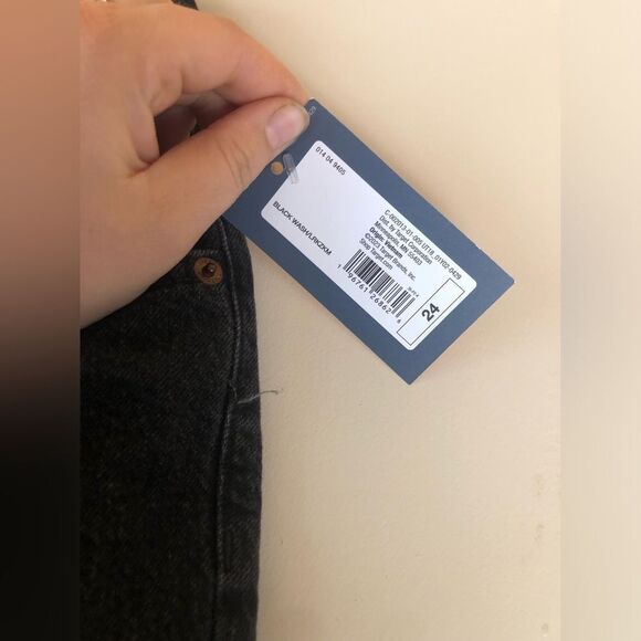 📳 Universal Thread | NWT 90s Straight Blue Jeans - Picture 2 of 4